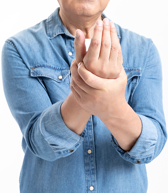 손 떨림증상이미지